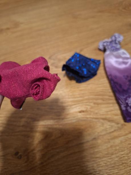 Oblečenie pre bábiky/barbie,