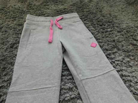 Tepláky č.128-134, 128