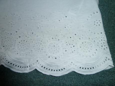 Tielko s vyšívaným spodkom, new look,40