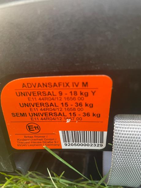 Britax advansafix iv m, britax