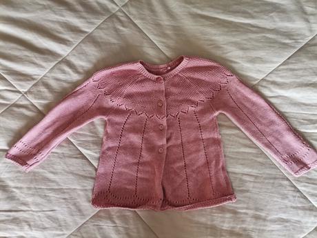 Svetrik na gombíky, tu,86