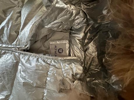 Zimna kombinéza, 74