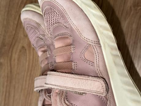 Ecco topanky, ecco,31