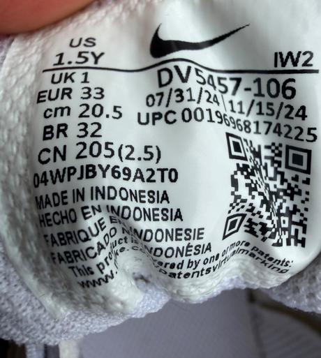 Biele tenisky, nike,33