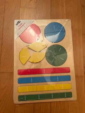 Legler výukové zlomky na doske,