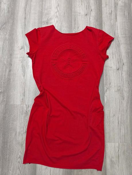 Dámske červené šaty, l