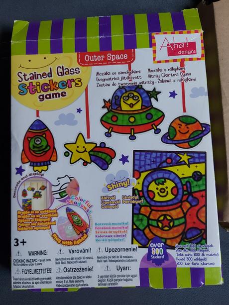 Mozaika s nálepkami,