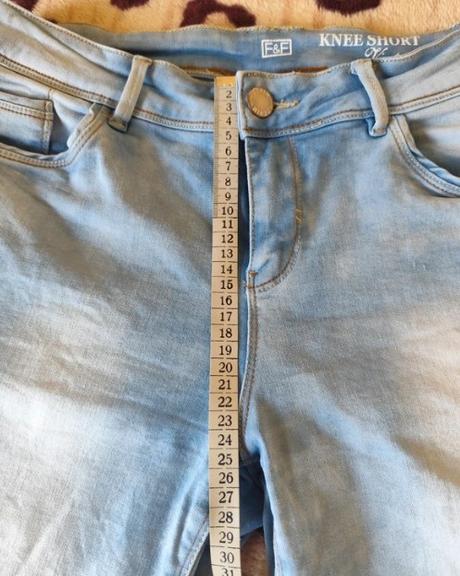 Bledomodre elasticke shortky, f&f, vel. 38, pekne, f&f,38