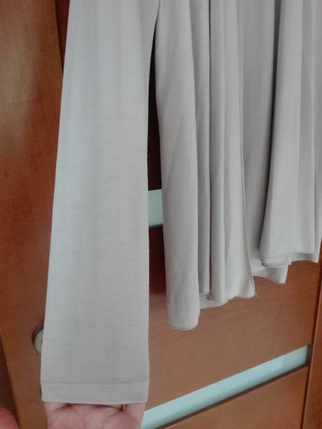 Kardigan, colours of the world,l