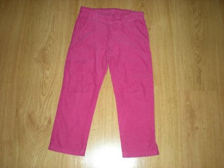 Dievcenske mensestrove nohavice benetton 104, benetton,104