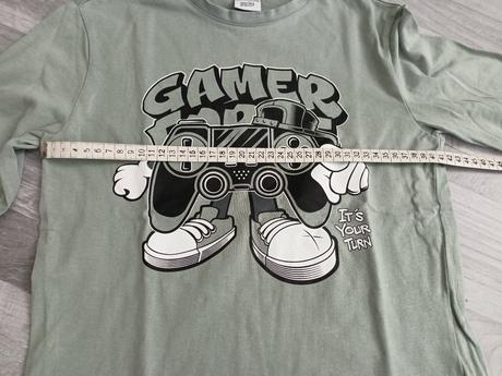 Tričká 146/152, chapter young,146