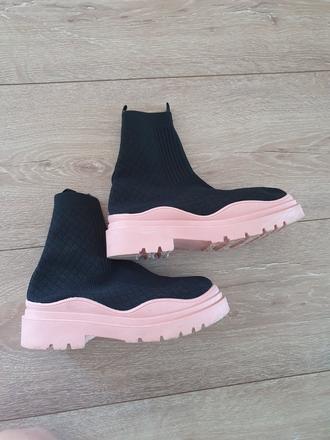 Prechodné tenisky na platforme, 39