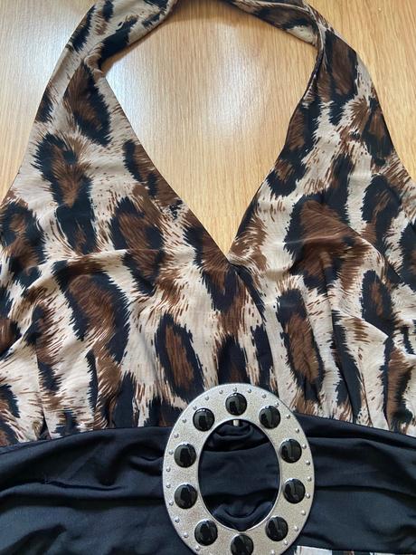 Predĺžený top so zvieracím vzorom, s