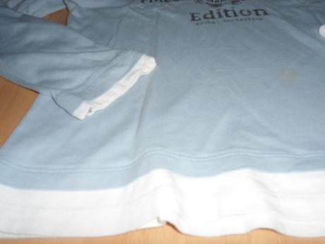 Bledomodre tricko, l