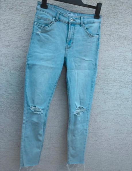 Bershka denim - roztrhané skinny džínsy, bershka,40