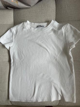 Ziarive biele tricko, bershka,164