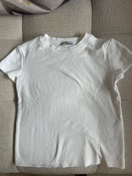 Ziarive biele tricko, bershka,164