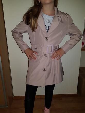 Jarný kabátik/plášť, 134