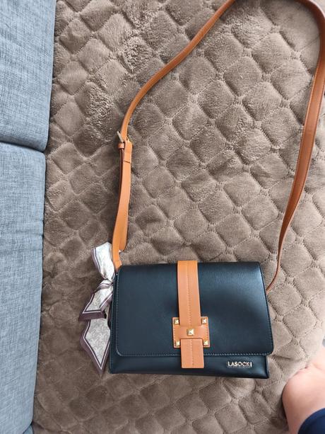 Kabelka lasocky, lasocki