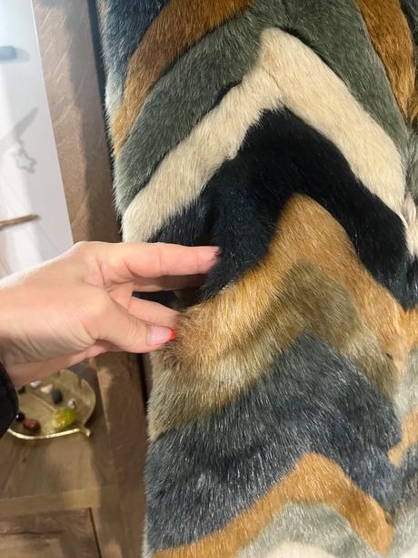 Dámska vesta značka urbancode veľkosť 8, s