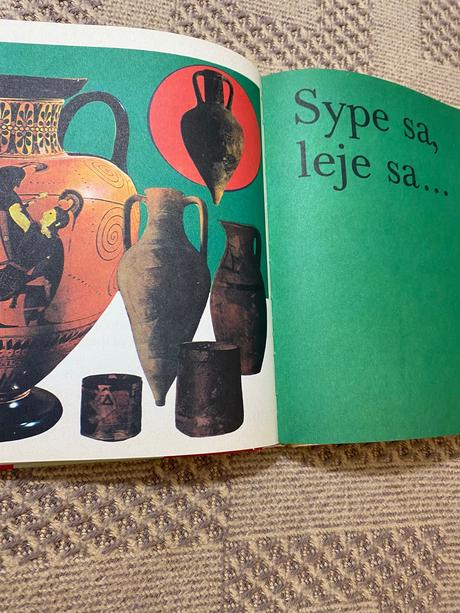 Krásna stará retro kniha cól sem, cól tam 1978,