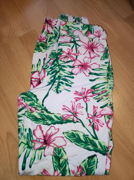 Dámske voľné  nohavice 32/34, xs