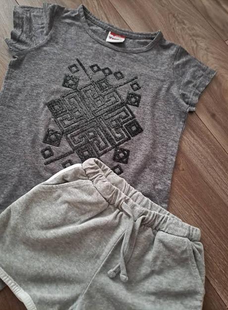 Tričko s kraťaskami, 134