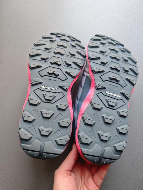 Bežecké tenisky mizuno, mizuno,37