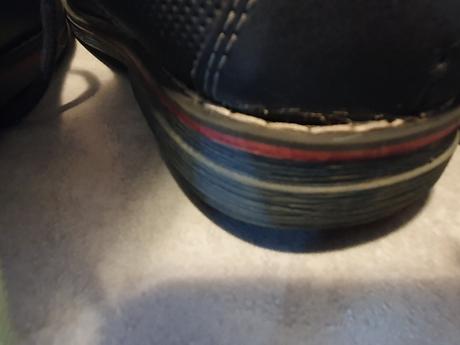 Sviatočné topánky, 36