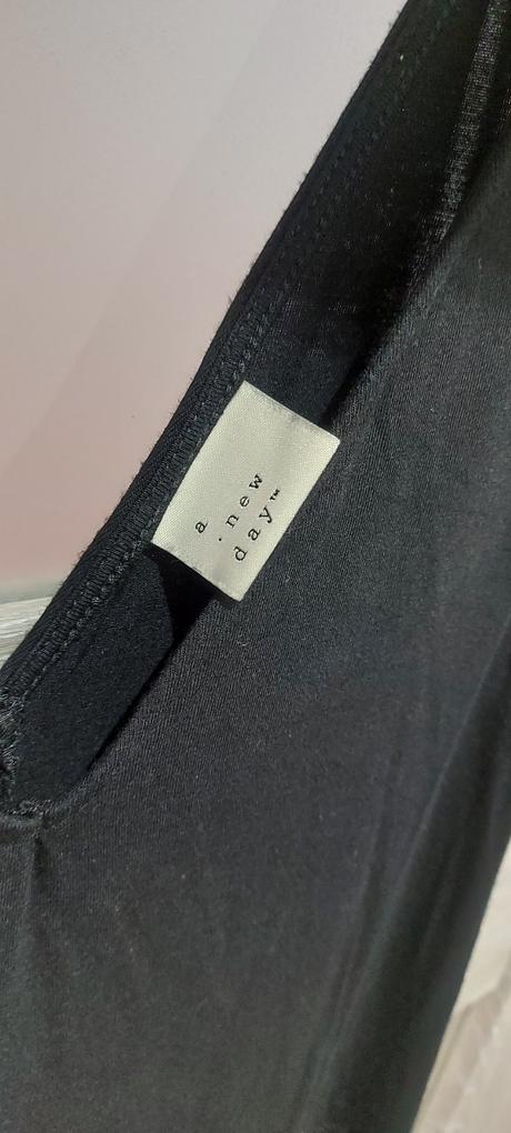 Krásne dlhééé elastické šaty zn.a new day, m