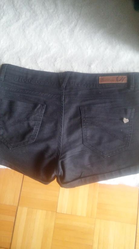 Čierne rifľové kraťasy chillin, xs