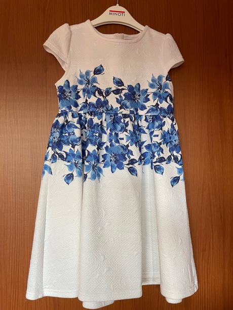 Šaty 104/110, minoti,104