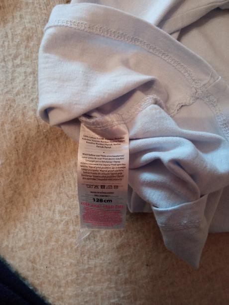 Tričko s dievčatkom s kvetmi, pepco,128