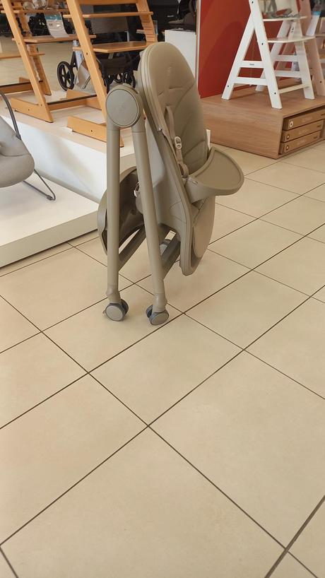 Peg detská jedalenská stolička plastová, peg-pérego