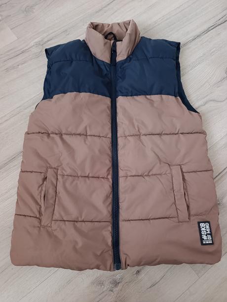 Pekná vesta, sinsay,152