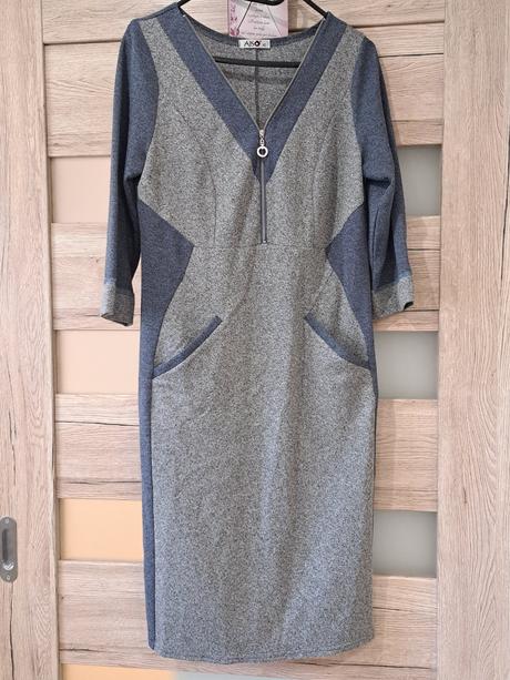 Úpletové šaty, 40