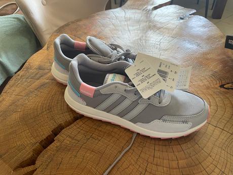 Tenisky adidas, adidas,37