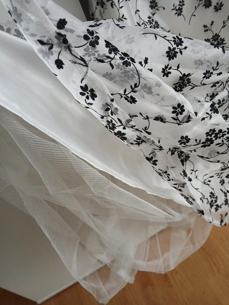 Šaty na svadbu /ples, xl