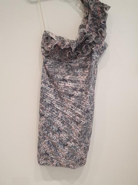 Spolocenske saty plisovane, s