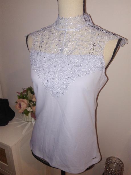 Top s krajkou, mohito,m