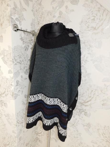 Kvalitne pončo/pulover, 58 / 60 / 62