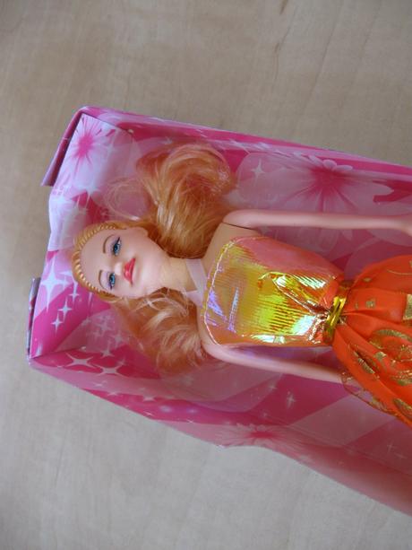 Bábika barbie.,