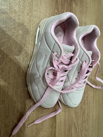Tenisky, skechers,32