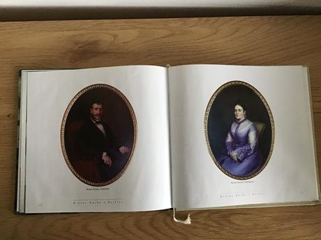 Krásna hôrka a betliar kniha, 