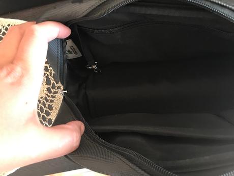 Kabelka lacoste, lacoste