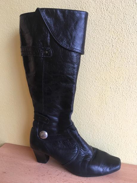 Dámske uteplené kožené čizmy, 38