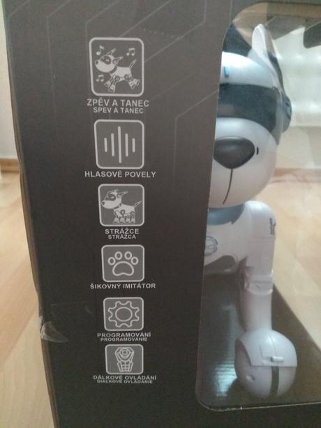 Robopes - interaktivny pes, 