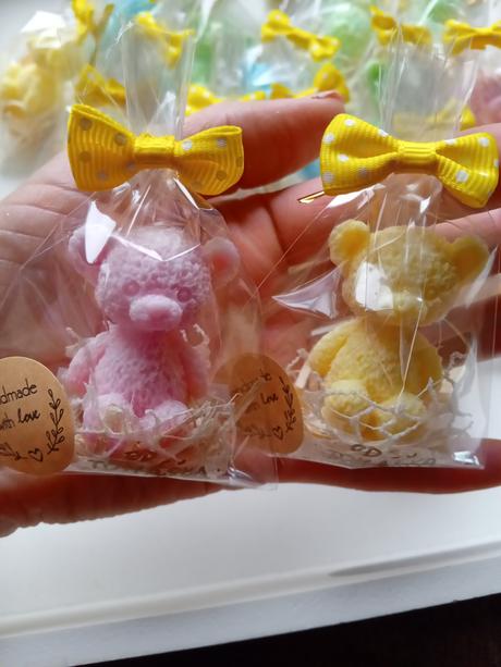 Darčeky do škôlky,školy k sviatku-mydielka mackov, 