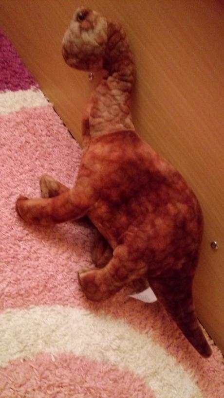 Plyšák dino,