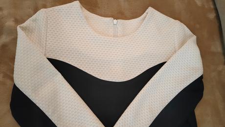 Krásne príležitostné šaty, 134